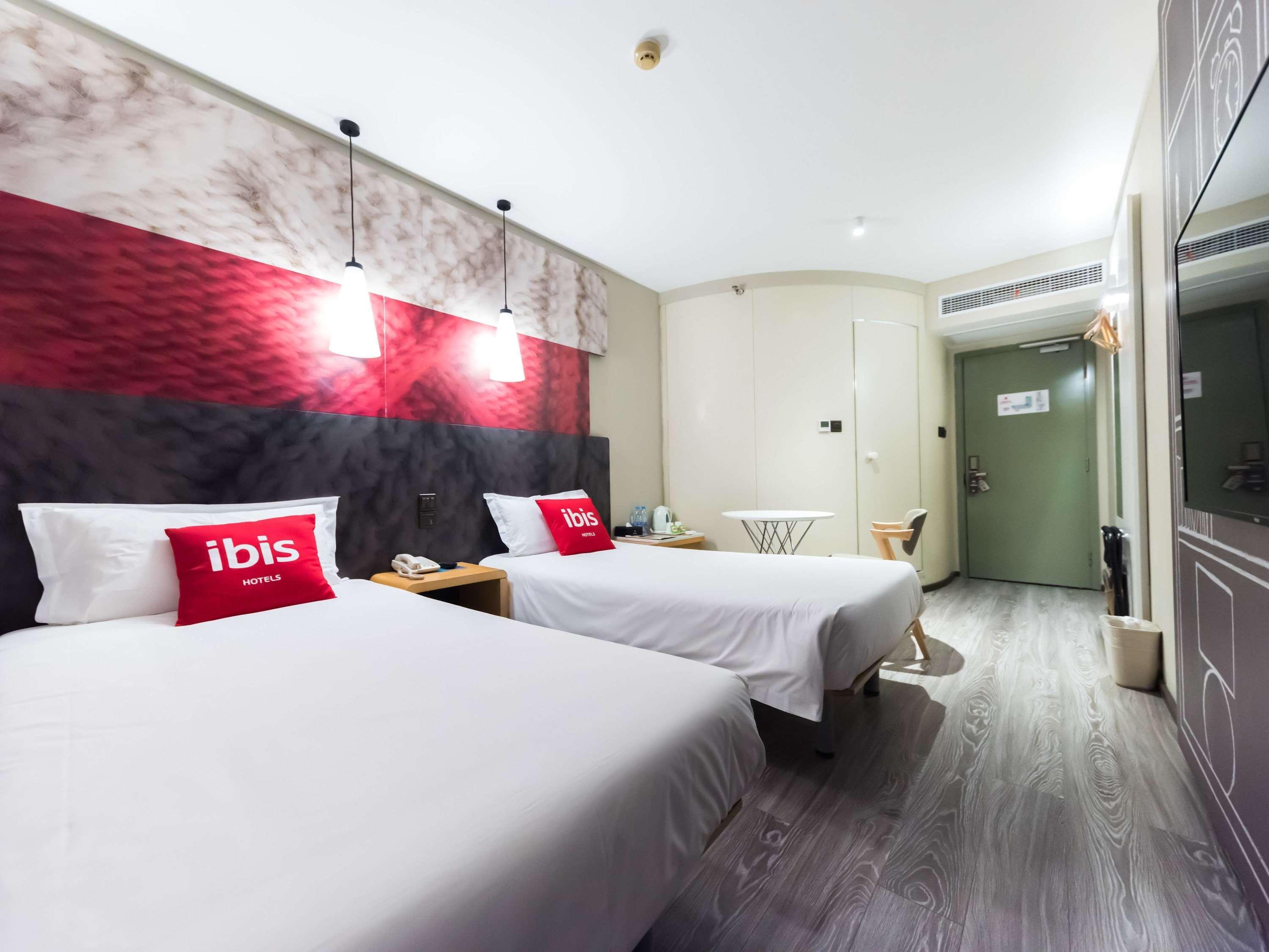 Отель Ibis Wuxi Hi Tech Экстерьер фото