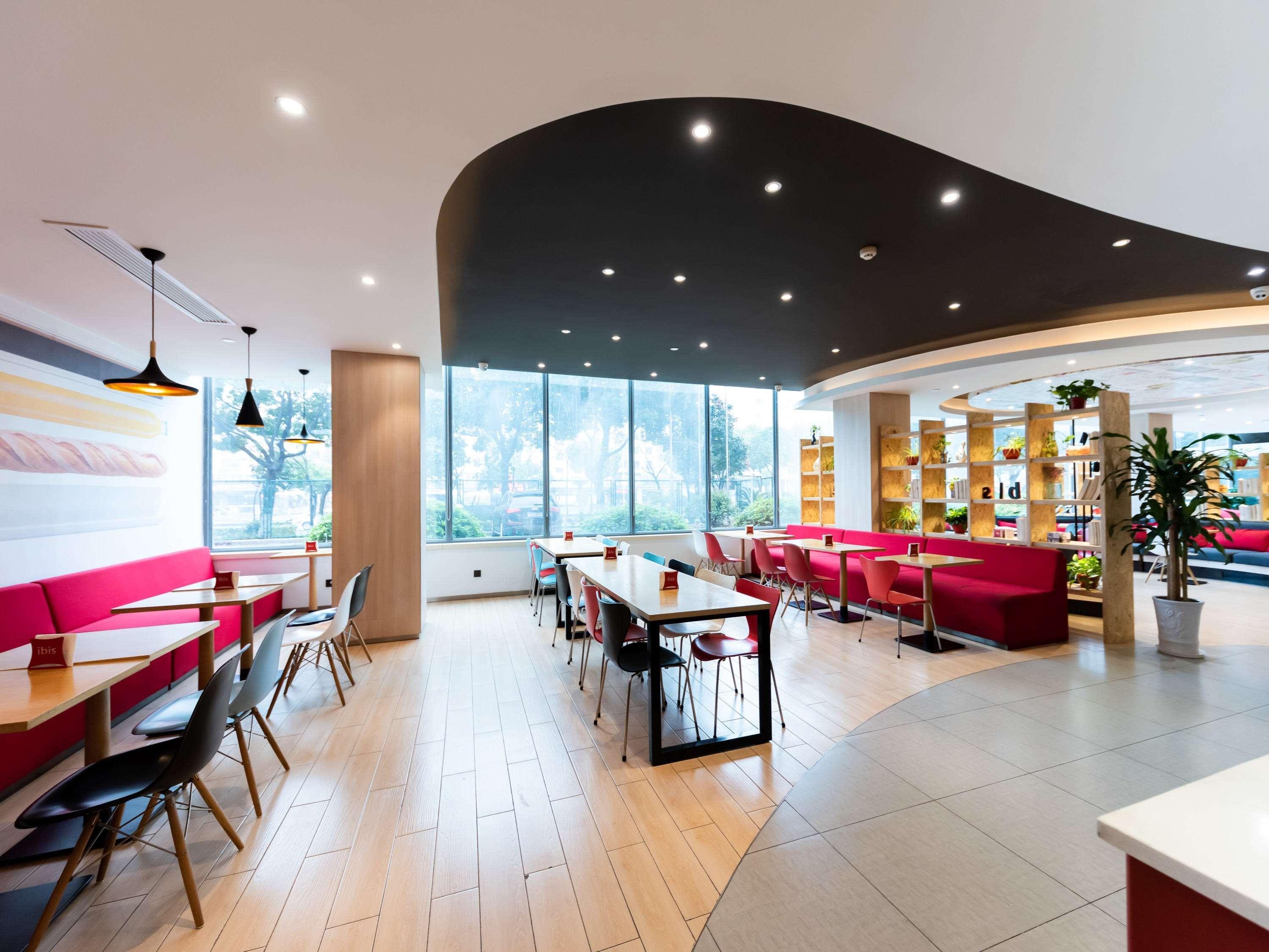 Отель Ibis Wuxi Hi Tech Экстерьер фото