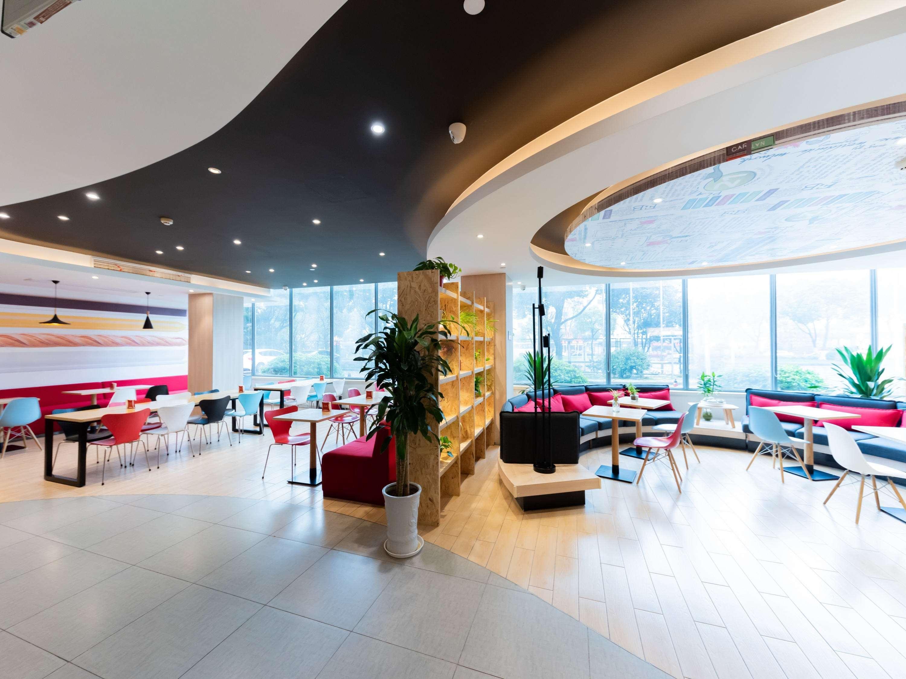 Отель Ibis Wuxi Hi Tech Экстерьер фото
