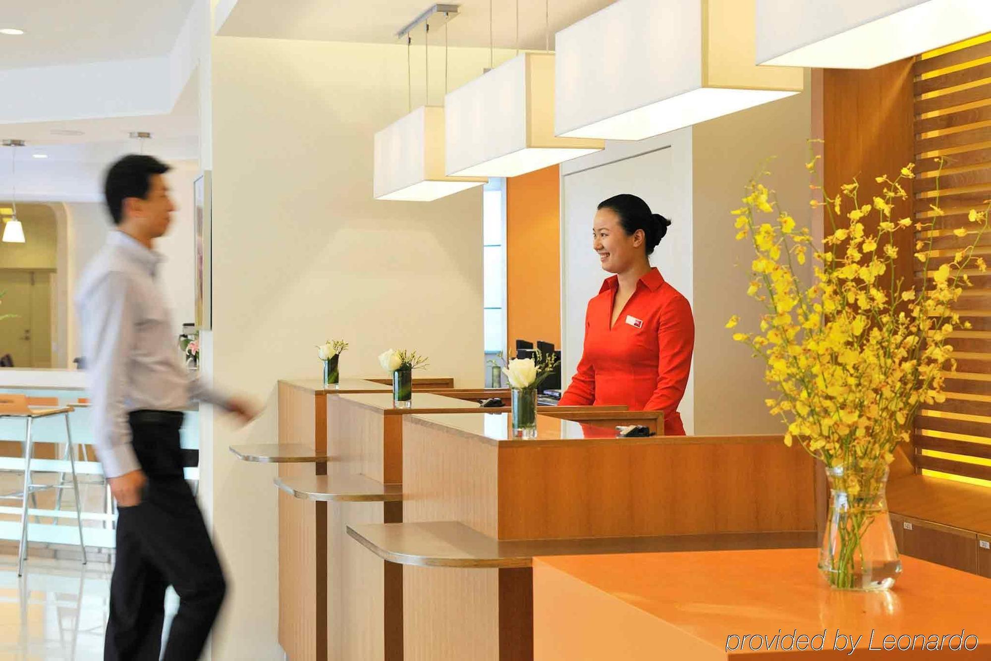 Отель Ibis Wuxi Hi Tech Экстерьер фото