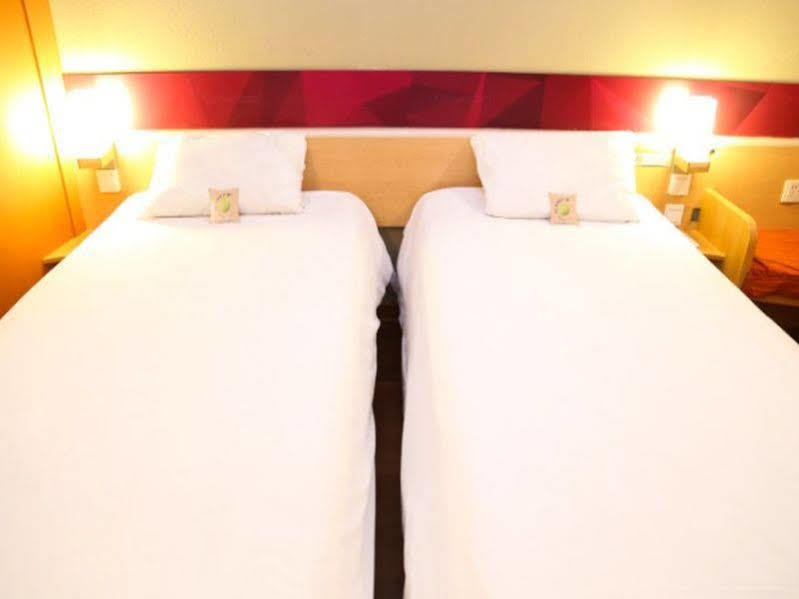 Отель Ibis Wuxi Hi Tech Экстерьер фото